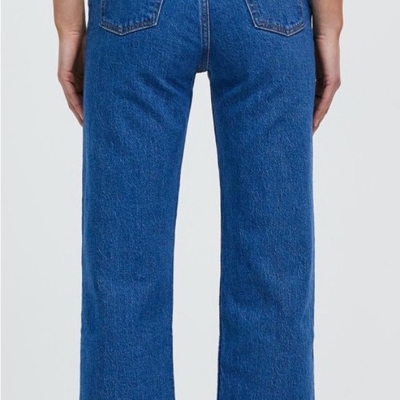 Levi's signature Ribcage Straight Ankle Jeans.  Womens size 30. - Picture 3 of 8